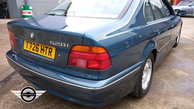 Lot 264 - 1999 BMW 528I SE AUTO