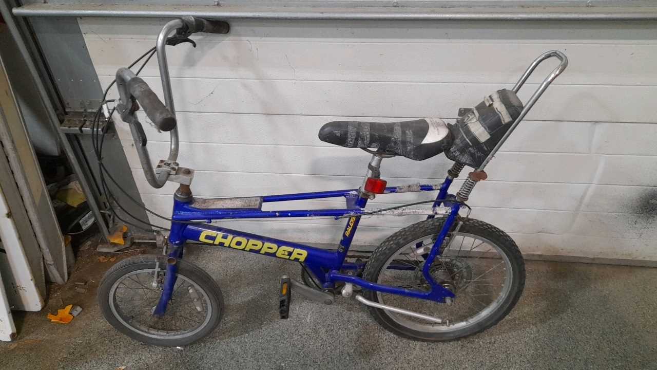 Blue Raleigh Chopper Lot 447 - MK3 RALEIGH CHOPPER PROJECT BLUE SF40666392