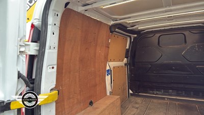 Lot 364 - 2016 FORD TRANSIT CUSTOM 270 LTD E-TECH