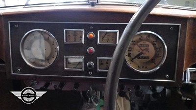 Lot 342 - 1954 RILEY RME 1.5 LITRE