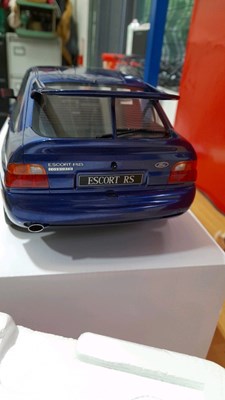 Lot 166 - FORD ESCORT COSWORTH 1.12 SCALE MODEL IN BLUE