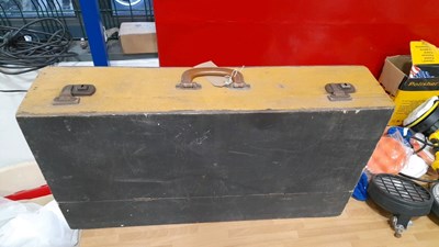 Lot 836 - WOODWORKING TOOL BOX + TOOLS & ELECTRIC POLISHER