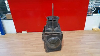 Lot 893 - BRITISH RAIL SIGNAL LAMP