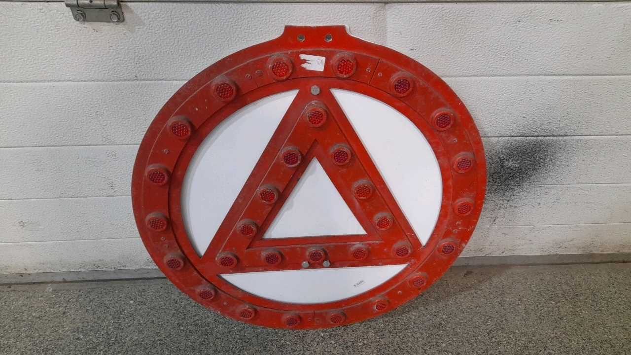 Lot 681 - RED WARNING TRIANGLE SIGN 24
