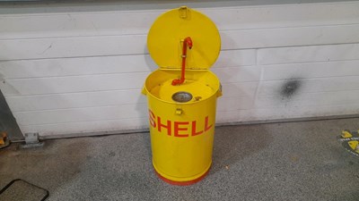 Lot 431 - SHELL OIL DRUM IN WORKING ORDER