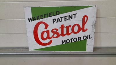 Lot 609 - CASTROL WAKEFIELD ENAMEL SIGN 20" X 14"