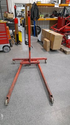 Lot 767 - MOBILE HYDRAULIC ENGINE CRANE