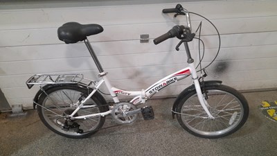 Lot 733 - STOW A BIKE FOLD AWAY BICYCLE FULLY SERVICED