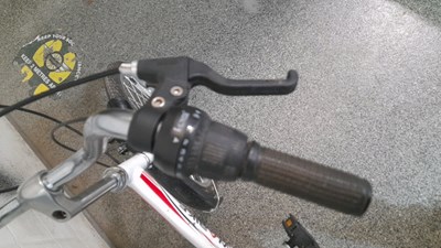 Lot 733 - STOW A BIKE FOLD AWAY BICYCLE FULLY SERVICED