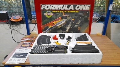 Lot 295 - FORMULA ONE SCALEXTRIC SET