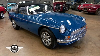 Lot 460 - 1972 MG B