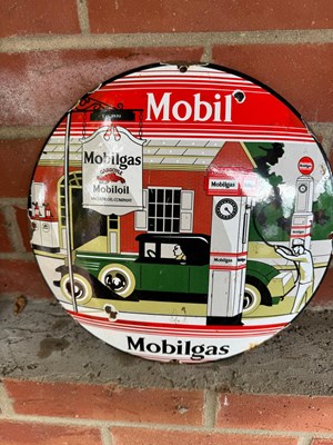 Lot 361 - MOBILGAS ENAMEL SIGN 12" DIA