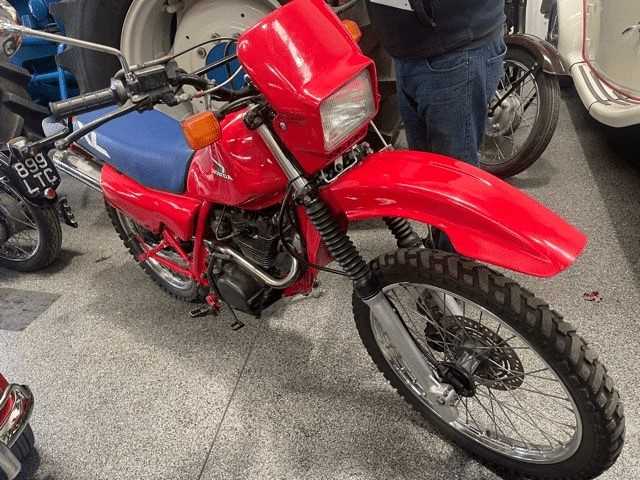 Lot 524 - 1986 HONDA XL125RF