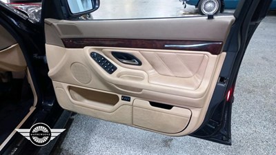 Lot 746 - 2001 BMW 728 SPORT AUTO