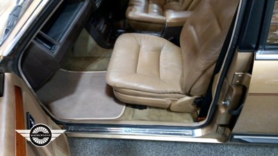 Lot 560 - 1982 FORD GRANADA GHIA AUTO