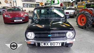 Lot 536 - 1982 AUSTIN MORRIS MINI HL