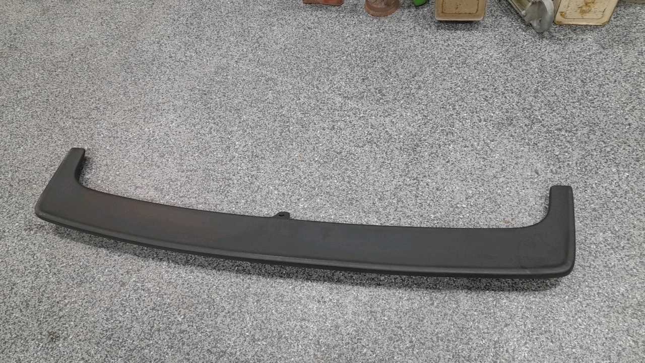 Lot 57 - FORD RS REAR SPOILER