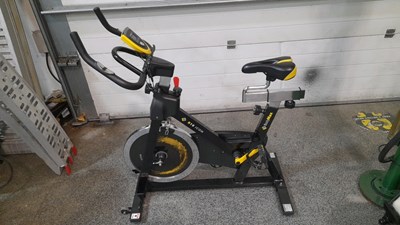 Lot 27 - SPIN/EXERCISE BIKE