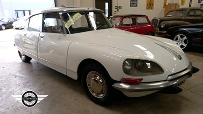 Lot 552 - 1973 CITROEN DS 20 SEMI AUTOMATIC