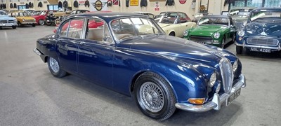 Lot 53 - 1990 JAGUAR S-TYPE