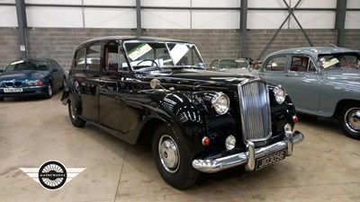 Lot 562 - 1971 AUSTIN PRINCESS VANDEN PLAS