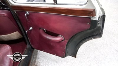 Lot 570 - 1958 MG MAGNETTE