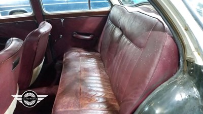 Lot 570 - 1958 MG MAGNETTE