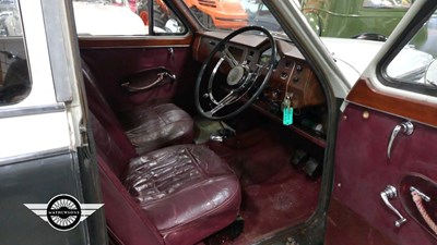 Lot 570 - 1958 MG MAGNETTE