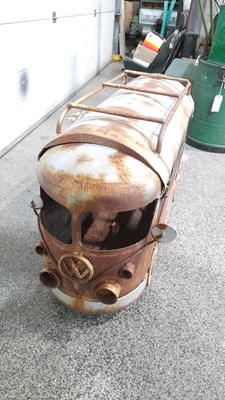 Lot 895 - VOLKSWAGEN MODEL VAN FIRE PIT / PLANTER