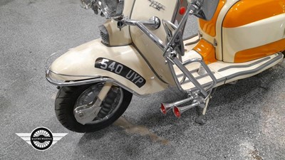 Lot 8 - 1962 LAMBRETTA LI 125