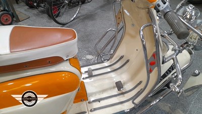 Lot 8 - 1962 LAMBRETTA LI 125