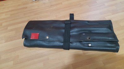 Lot 707 - ORIGINAL PORSCHE 911 SC TOOL KIT