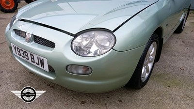 Lot 722 - 2001 MG MGF