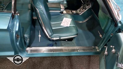 Lot 682 - 1964 FORD THUNDERBIRD