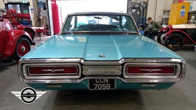 Lot 682 - 1964 FORD THUNDERBIRD