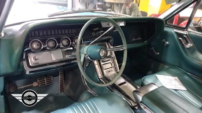 Lot 682 - 1964 FORD THUNDERBIRD