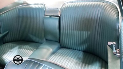 Lot 682 - 1964 FORD THUNDERBIRD