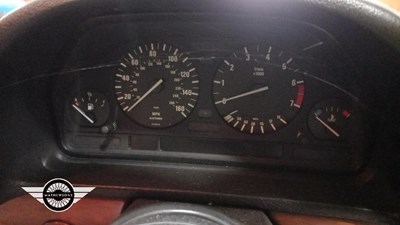 Lot 484 - 1987 BMW 735 I SE AUTO