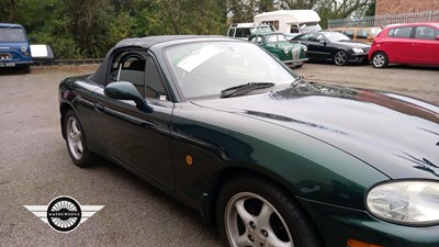 Lot 774 - 1999 MAZDA MX-5