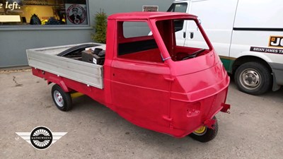 Lot 802 - 1975 PIAGGIO APE 2 CAR