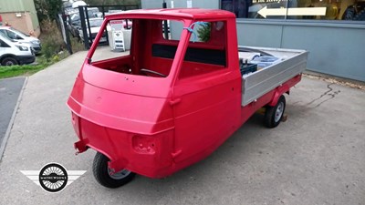 Lot 802 - 1975 PIAGGIO APE 2 CAR