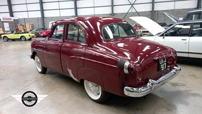 Lot 830 - 1955 VAUXHALL WYVERN