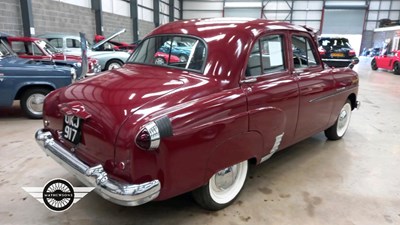 Lot 830 - 1955 VAUXHALL WYVERN