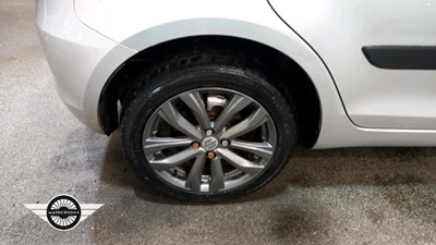 Lot 690 - 2014 SUZUKI SWIFT SZ3 4X4