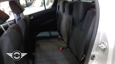 Lot 690 - 2014 SUZUKI SWIFT SZ3 4X4