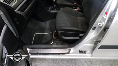 Lot 690 - 2014 SUZUKI SWIFT SZ3 4X4