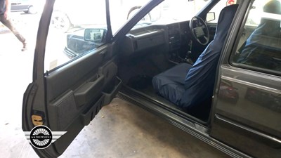 Lot 308 - 1986 VOLVO 360 GLT