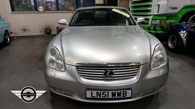 Lot 880 - 2001 LEXUS SC 430