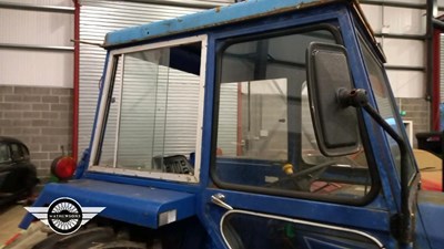 Lot 77 - 1983 LEYLAND TRACTOR