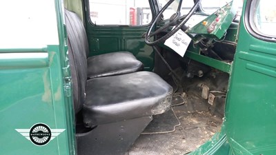 Lot 806 - 1939 BEDFORD K TYPE